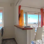 Luna Villa *