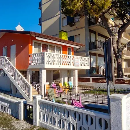 Luna Bibione