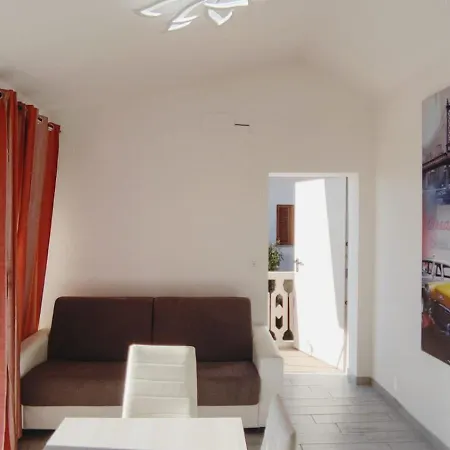 Luna Villa